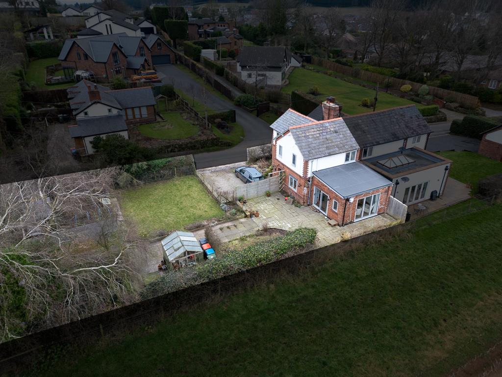 Waste Lane, Kelsall, Tarporley CW Estate Agents